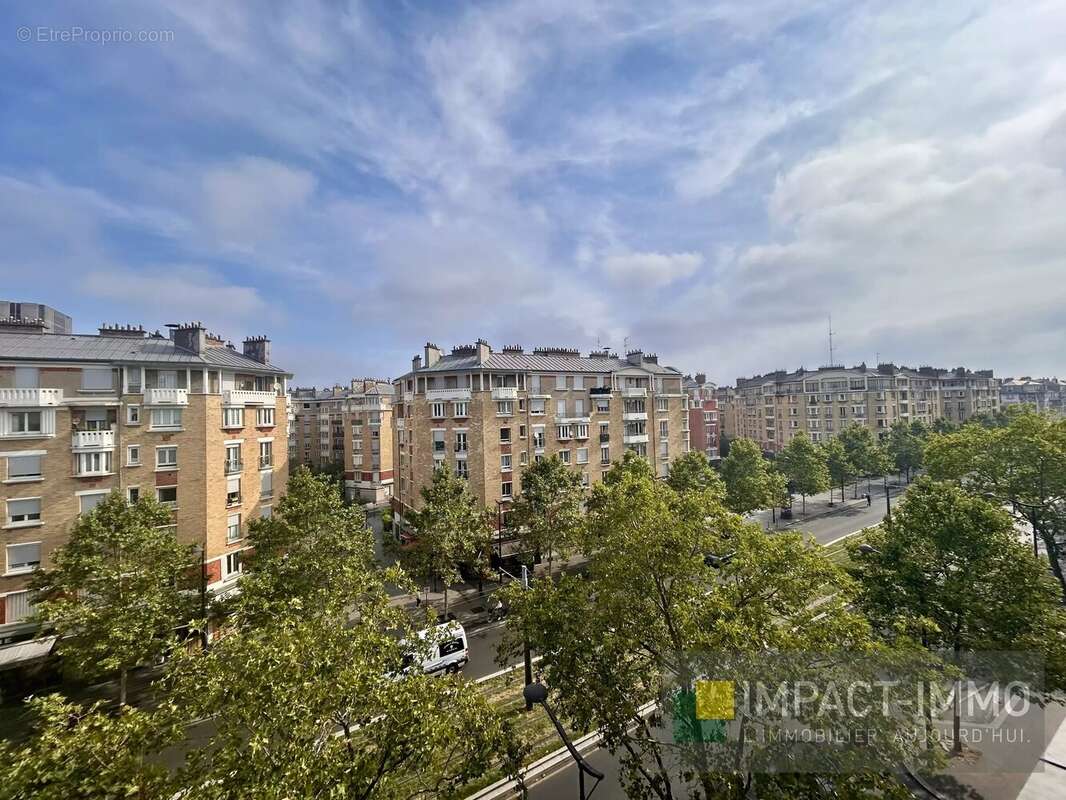 Nouveauté - Vue Dégagée - Charmant 2 pièces refait à neuf - photo 9