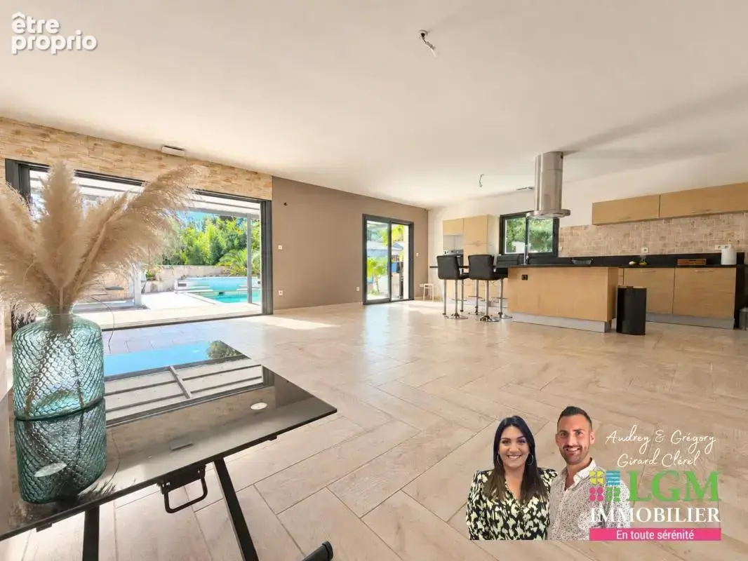 Maison récente de plain-pied 110 m² – 3 chambres – Piscine – Aucun travaux – Au calme - 644m2 de terrain - photo 6