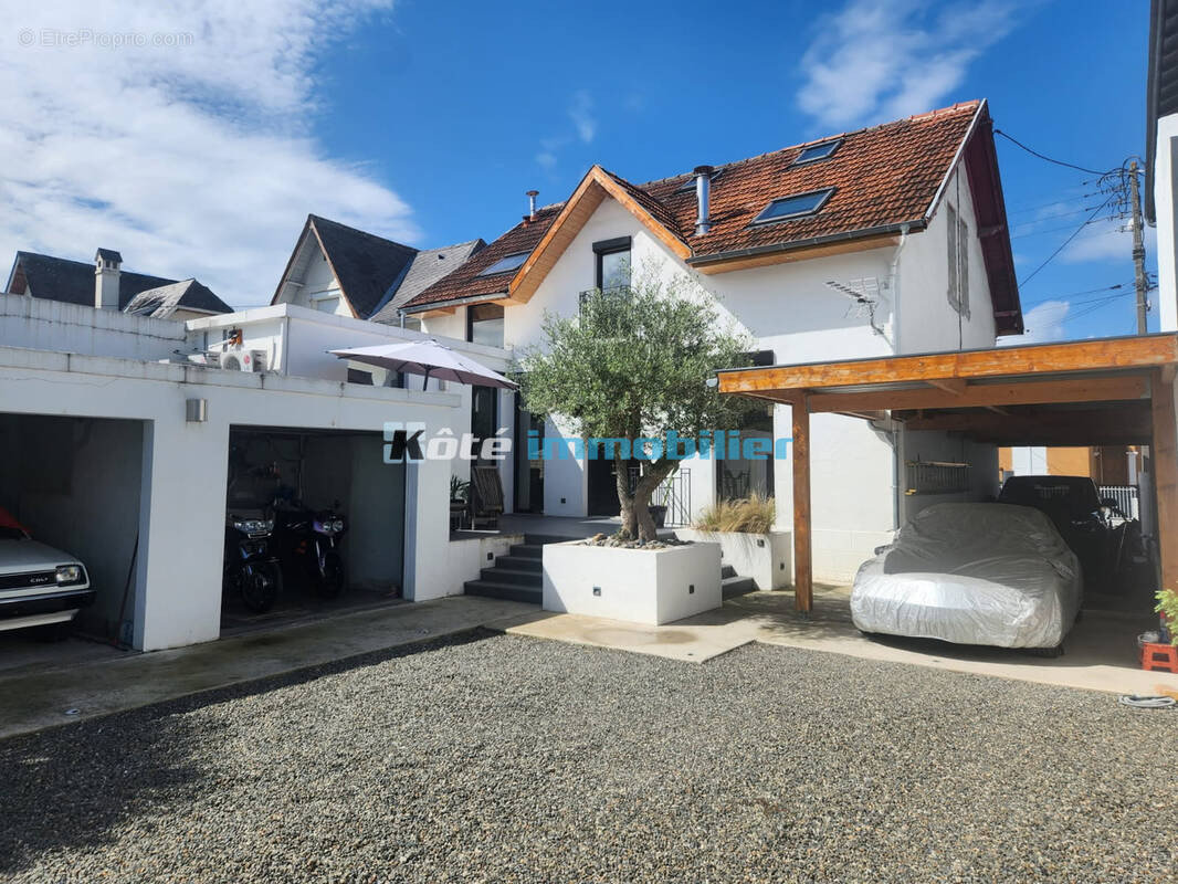 Maison à TARBES