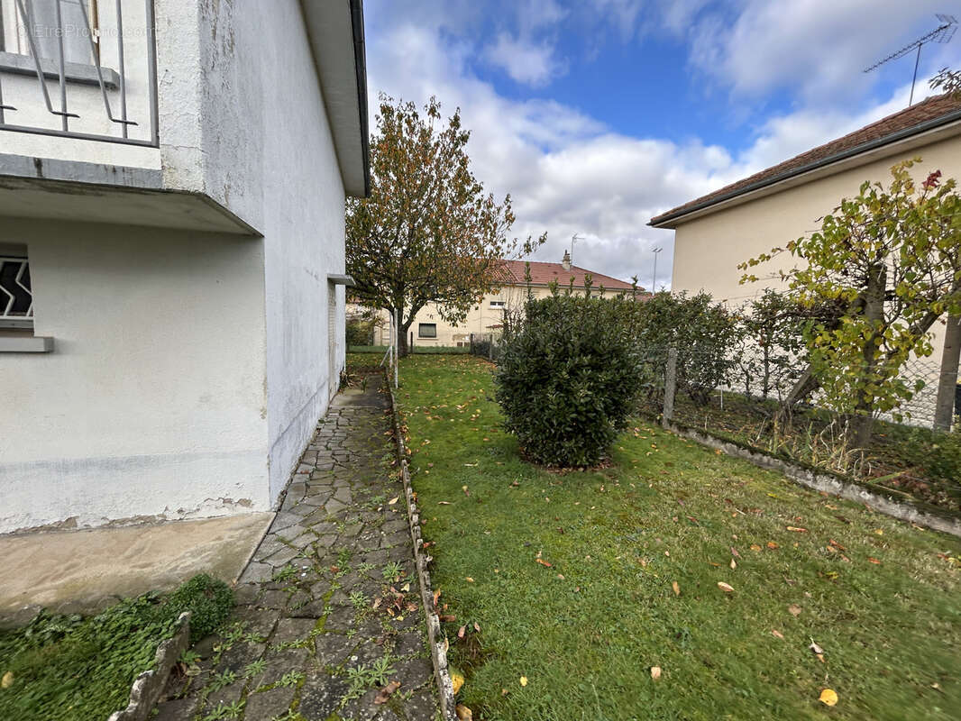 Maison à COMMENTRY