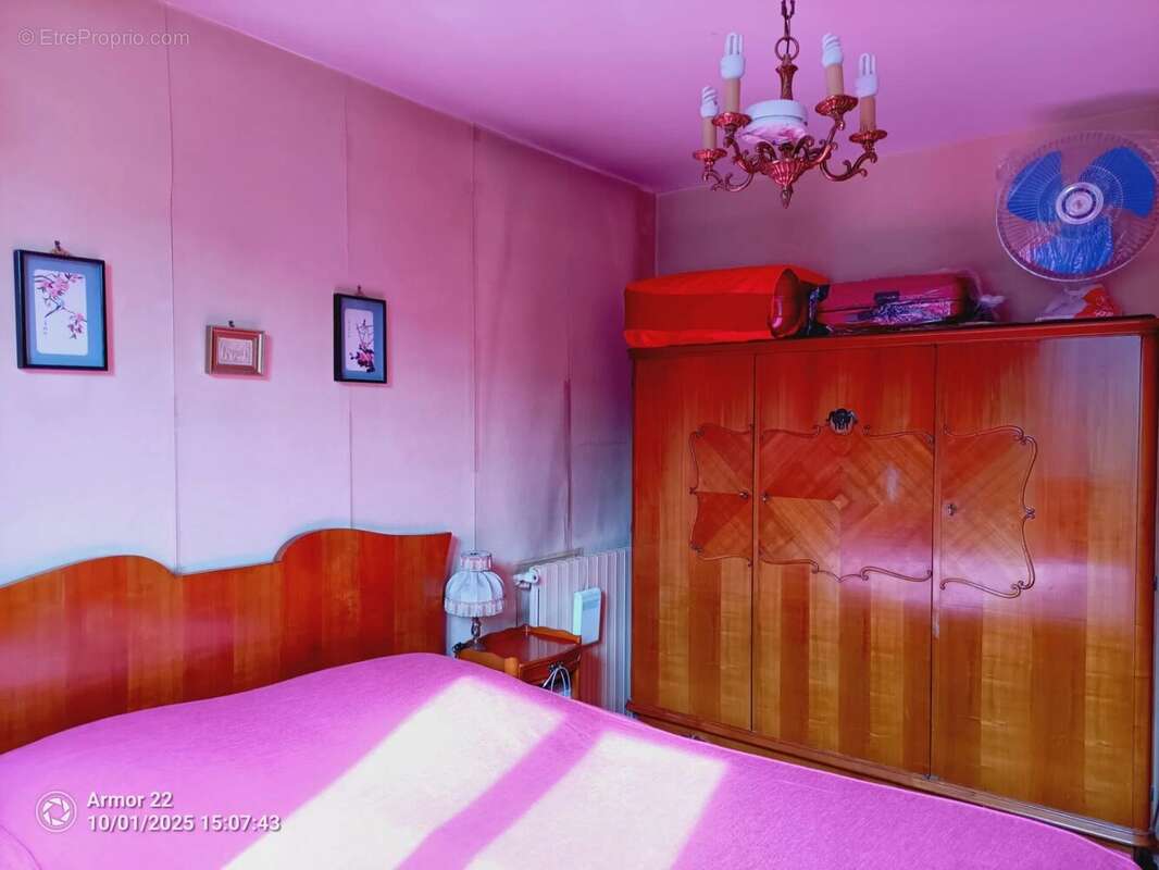 Appartement à CHARENTON-LE-PONT