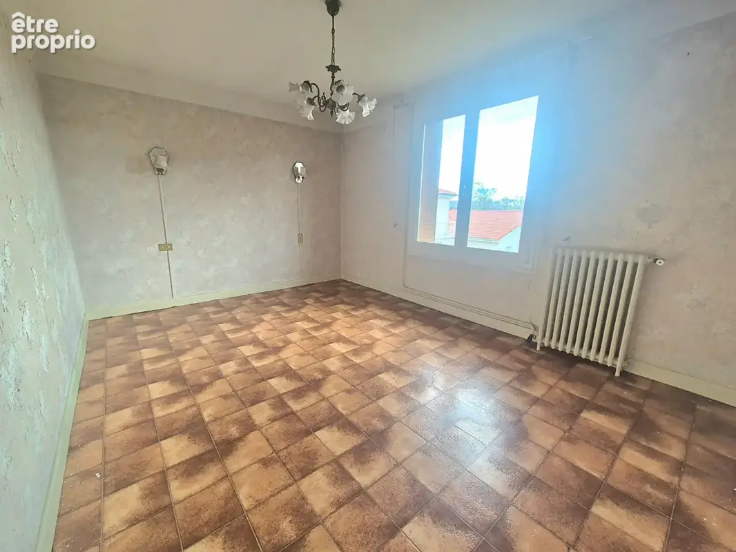 CLERMONT-FERRAND / Ensemble immobilier à fort potentiel sur 611 M2 de terrain ! - photo 16