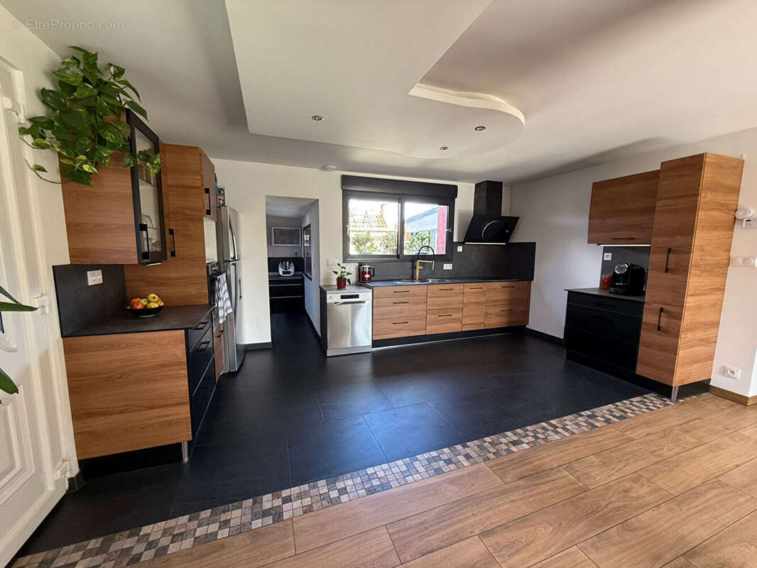 Maison à SAINT-MEEN-LE-GRAND