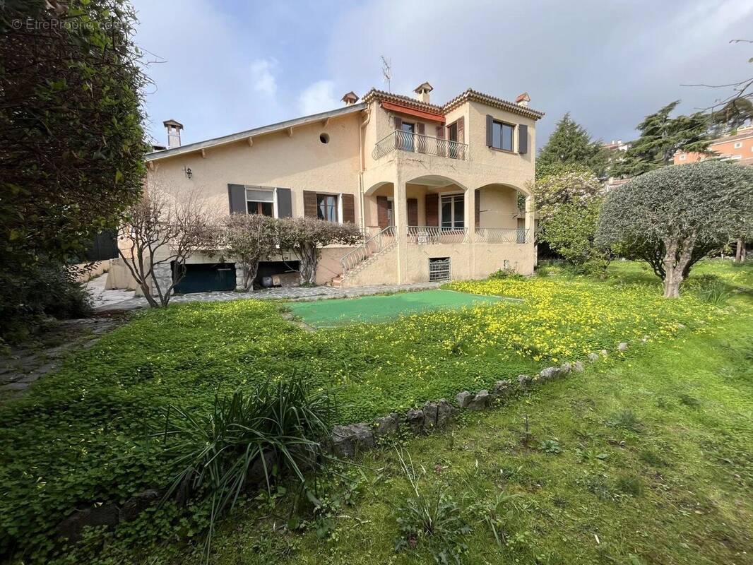 Maison à VILLEFRANCHE-SUR-MER