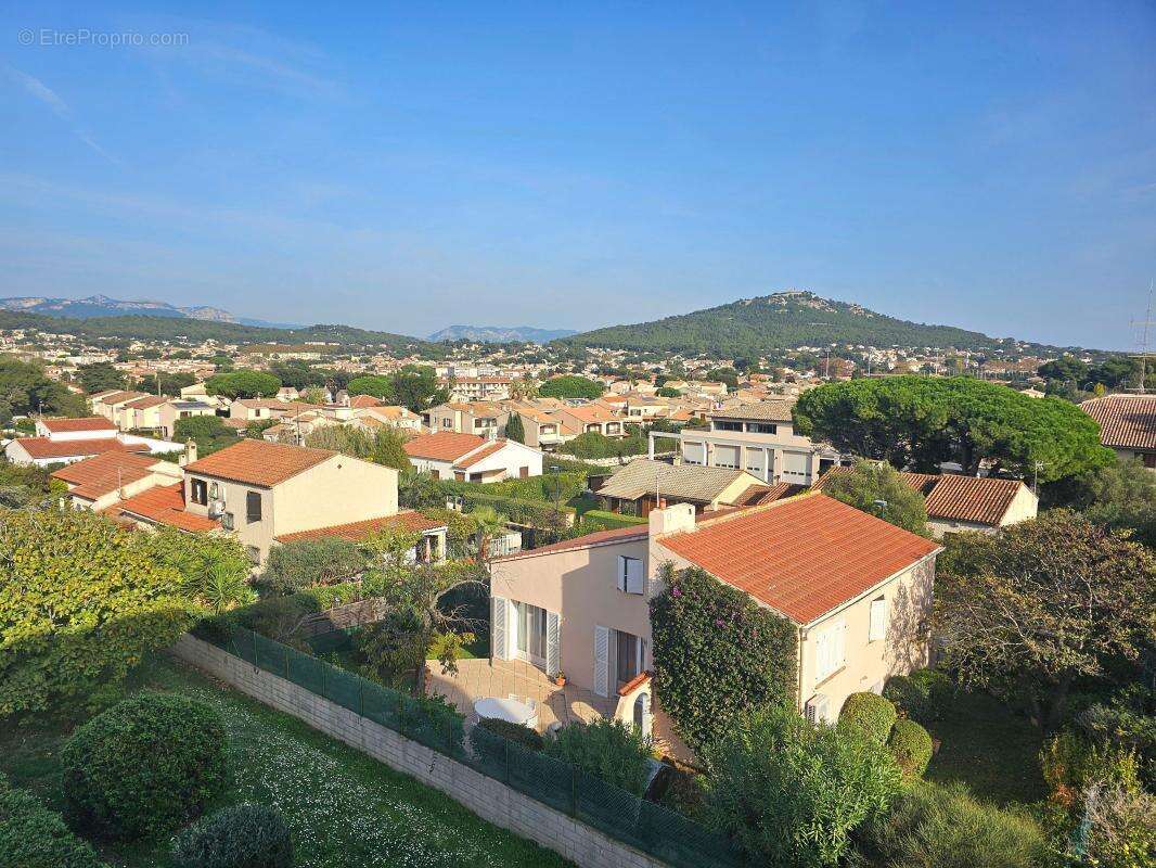 Appartement à SIX-FOURS-LES-PLAGES