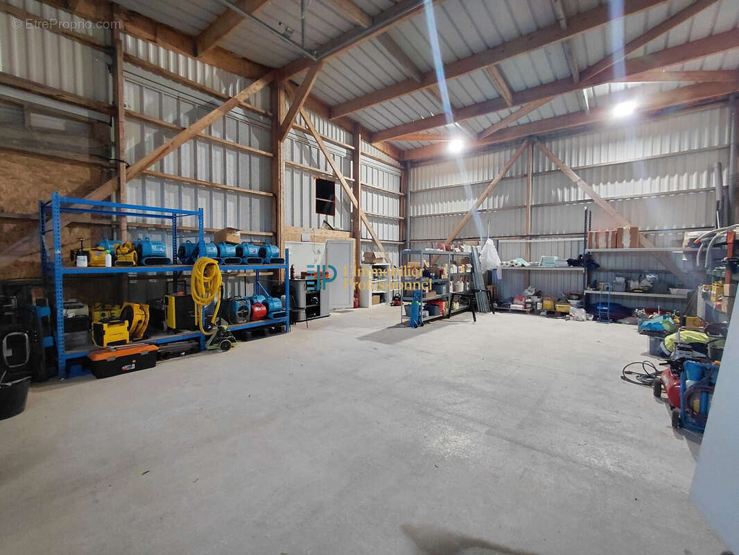 Commerce à ERGUE-GABERIC