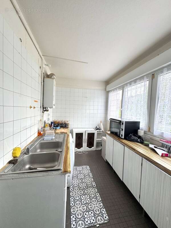 À vendre - Appartement F4 de 66,34 m2 avec une cave - Opportunité à saisir à AVON (77) - photo 8