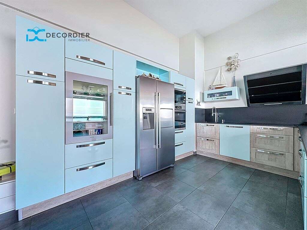 Appartement à EVIAN-LES-BAINS