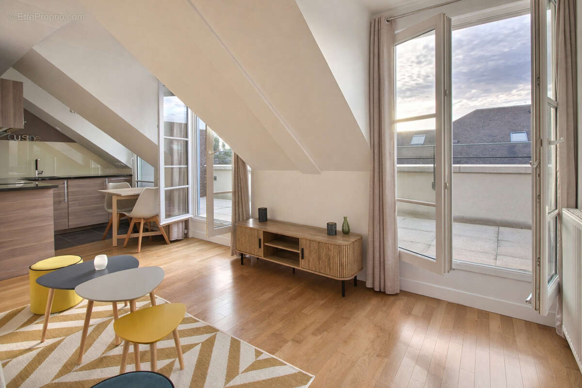 Appartement à MAISONS-LAFFITTE