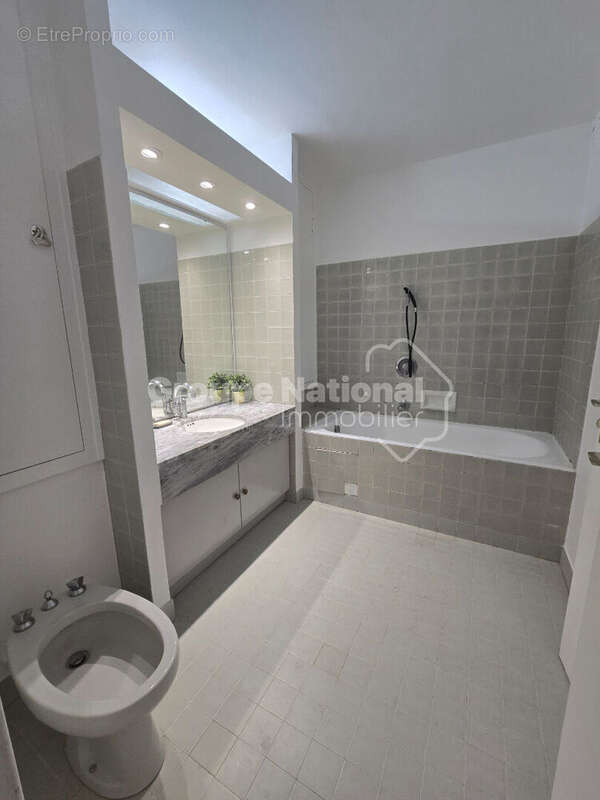Appartement à VERSAILLES