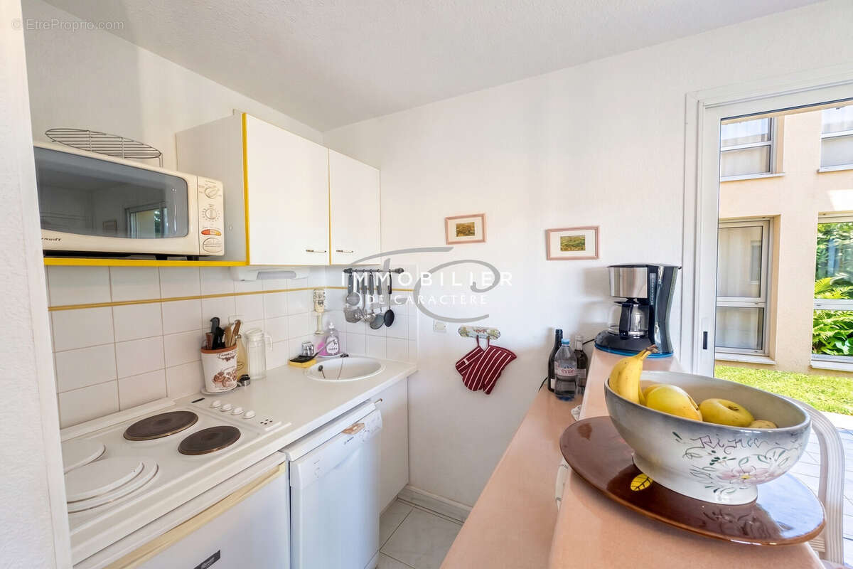 Appartement 32 m² à Cavalaire-Sur-Mer  - photo 5