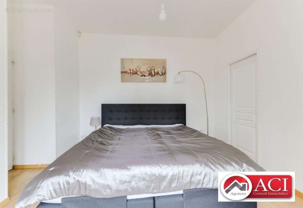 58031732g.jpg - Maison à MARINES