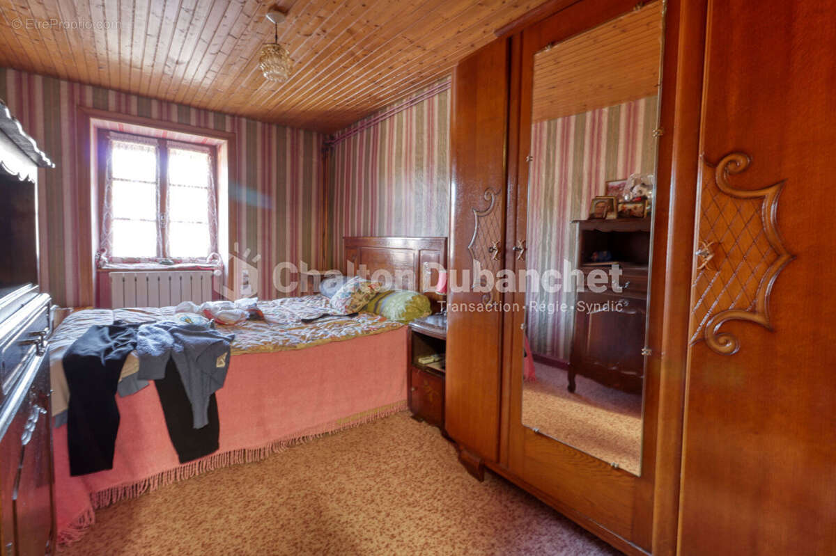 Châtel Montagne, Maison de 146.35 m² - photo 9