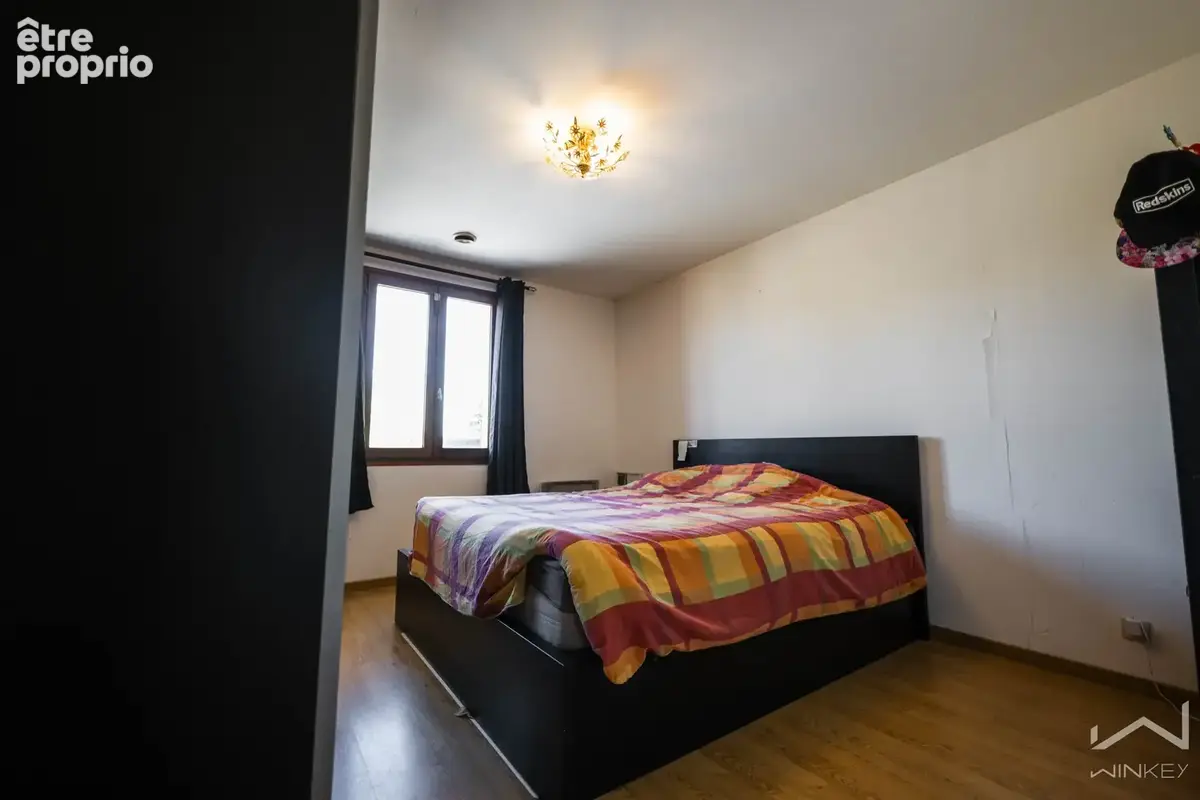 Une maison familiale avec un fort potentiel ! - photo 8