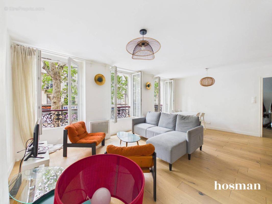 Appartement à PARIS-17E