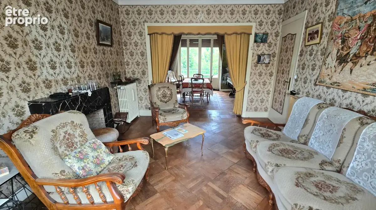 Maison 5 pièces 95 m² à vendre à Lons-Le-Saunier (39000) - photo 3