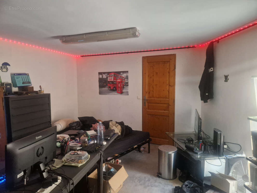 Maison de village en très bon état - photo 5