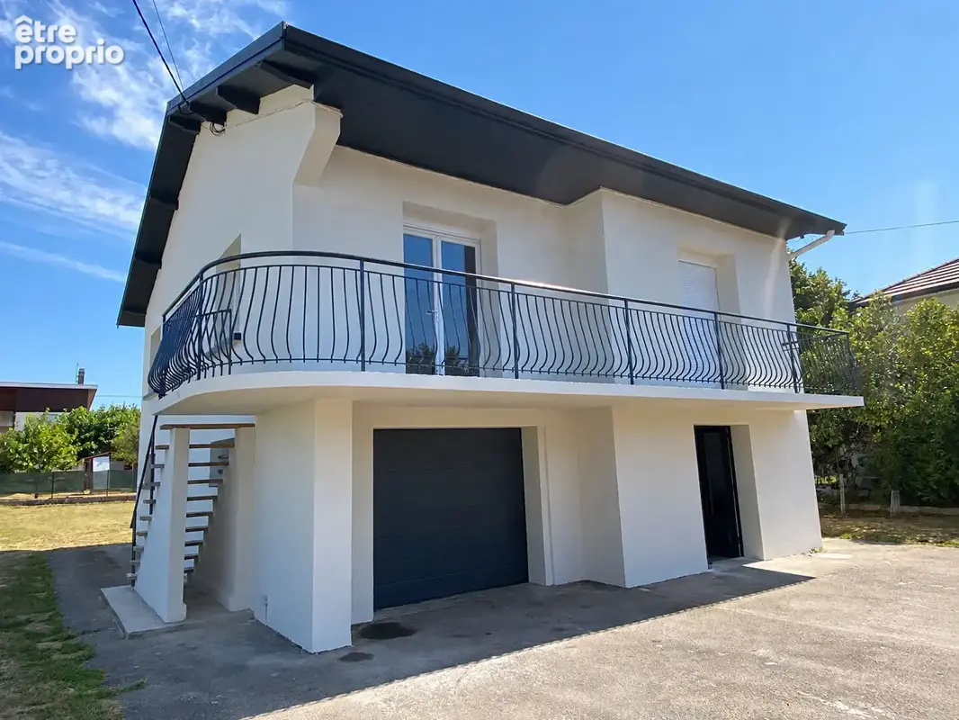 COUP DE COEUR  - Maison 5 pièces entièrement rénovée - 763m² terrain constructible et piscinable - photo 1