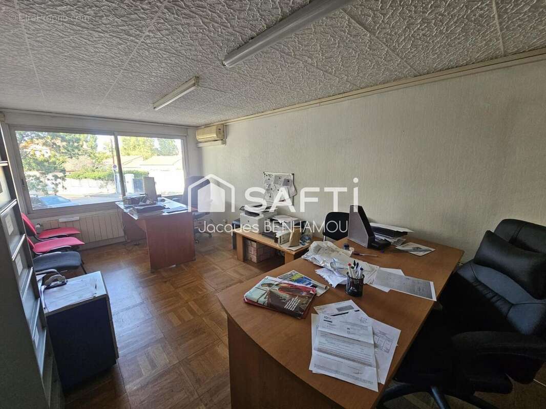 Commerce 119 m² à Marseille-9e  - photo 3