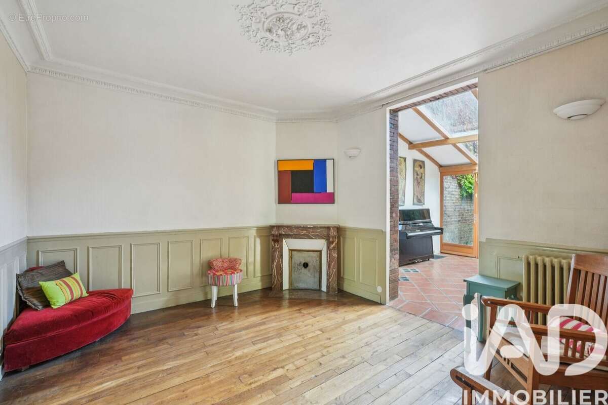 Photo 5 - Maison à GENNEVILLIERS