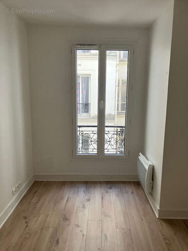 Appartement à PARIS-19E