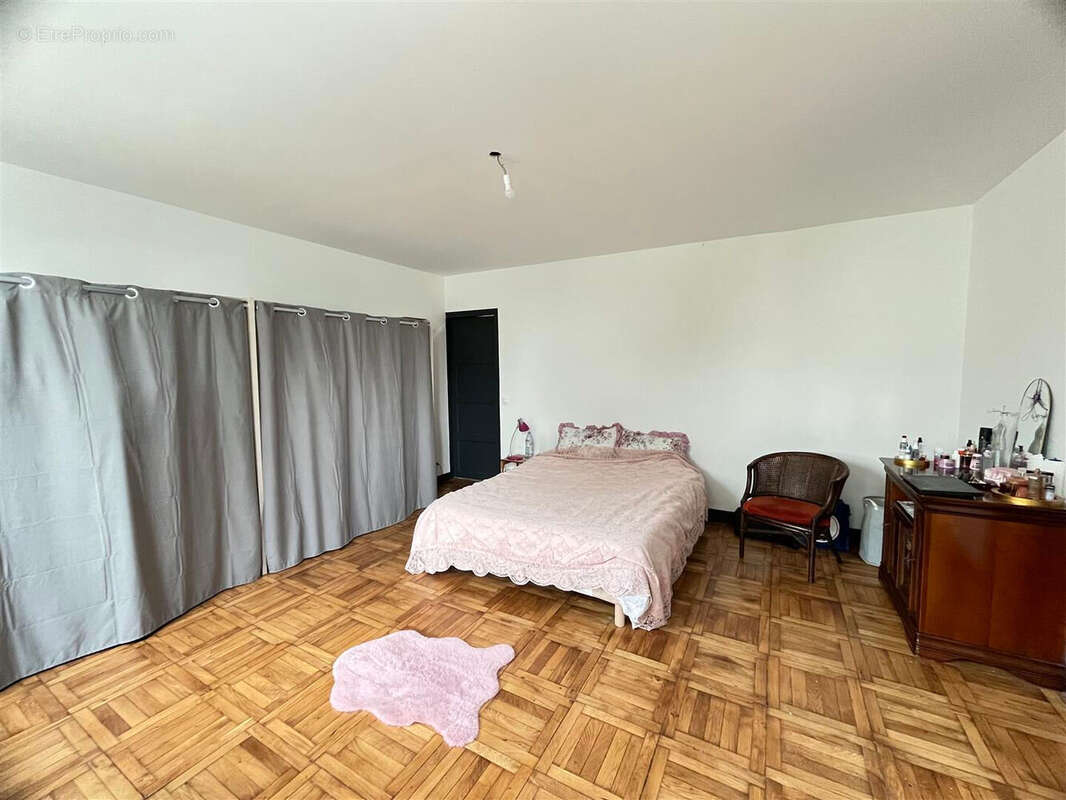 Maison Taverny 8 pièce(s) 180 m2 - photo 6