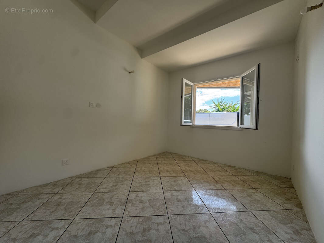 Maison à SAINT-JOSEPH