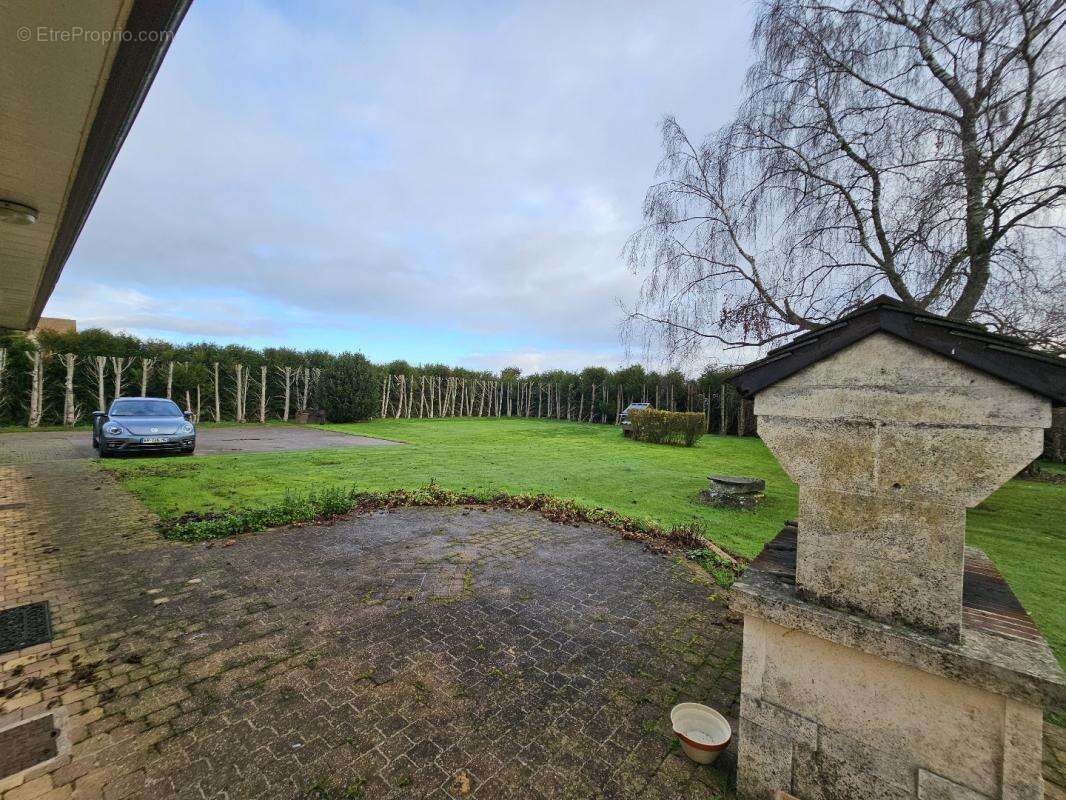 Maison à BERVILLE-EN-ROUMOIS