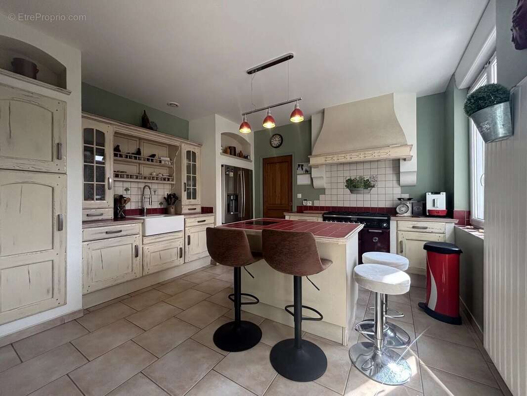 Maison à GOUZEAUCOURT