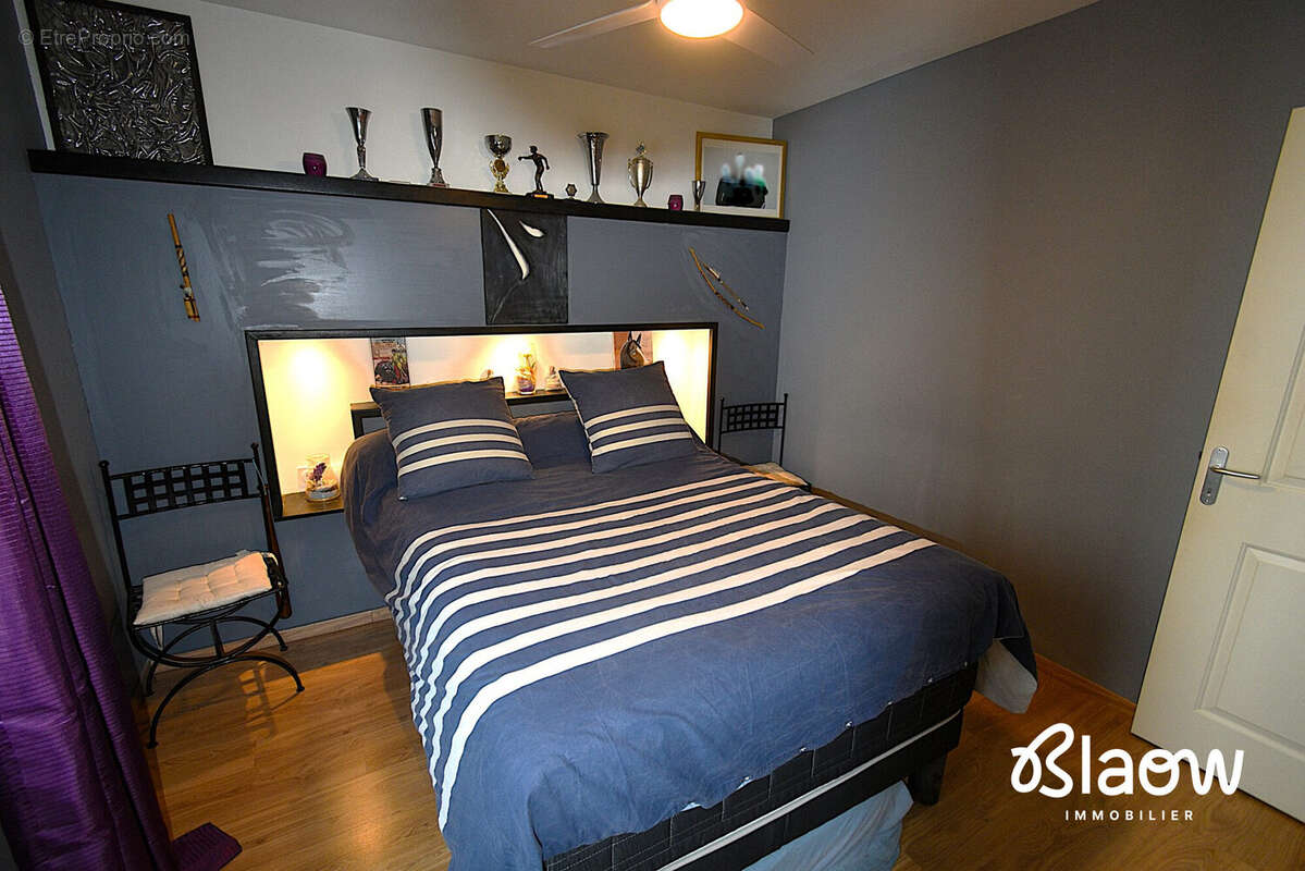 Appartement à MEYZIEU