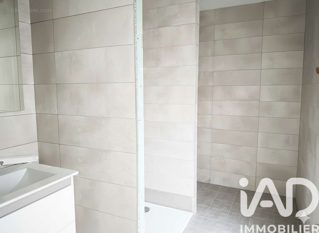 Photo 6 - Appartement à VALERGUES