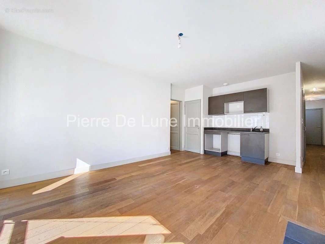 2 pièces - dernier étage - Lyon 6 - photo 8