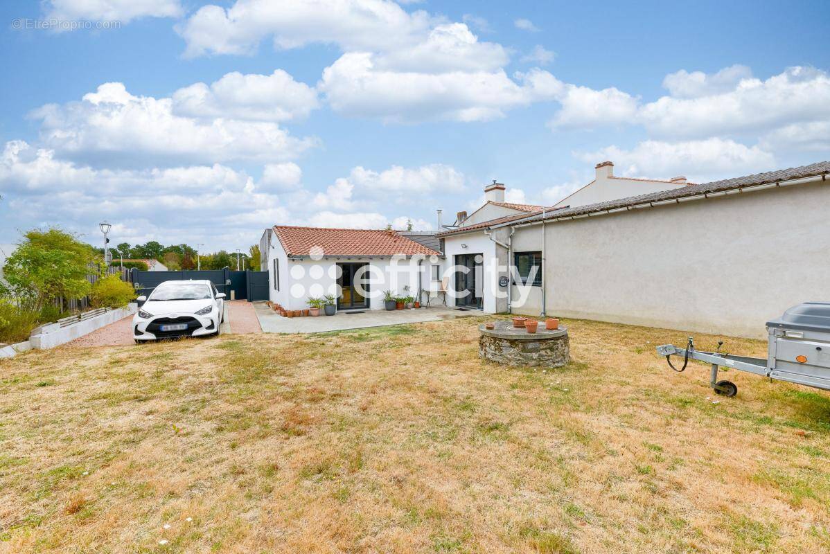 Maison à SAINT-AIGNAN-GRANDLIEU