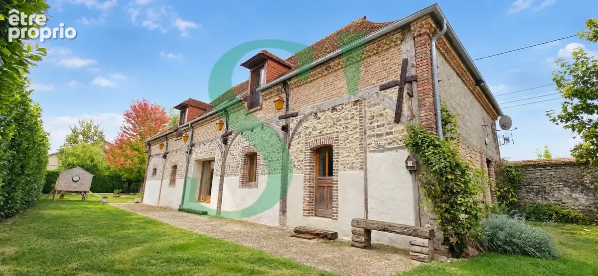 Maison 6 pièces 204 m² à vendre à Gisors (27140) - photo 1