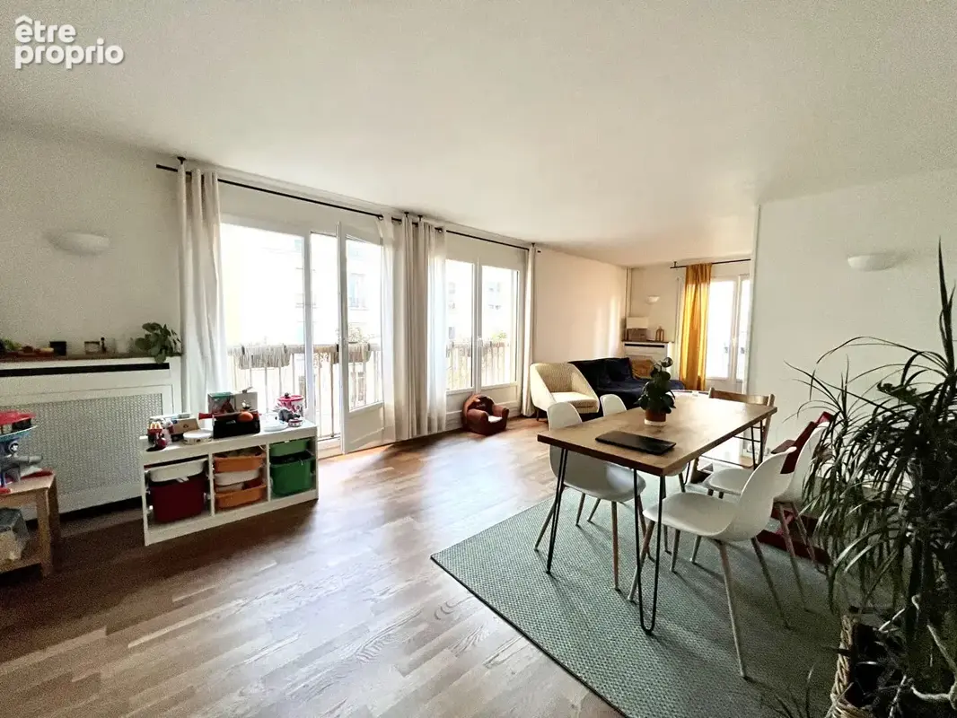 18ème - Proche Jules Joffrin - 5P 3CH 105M2 - photo 4