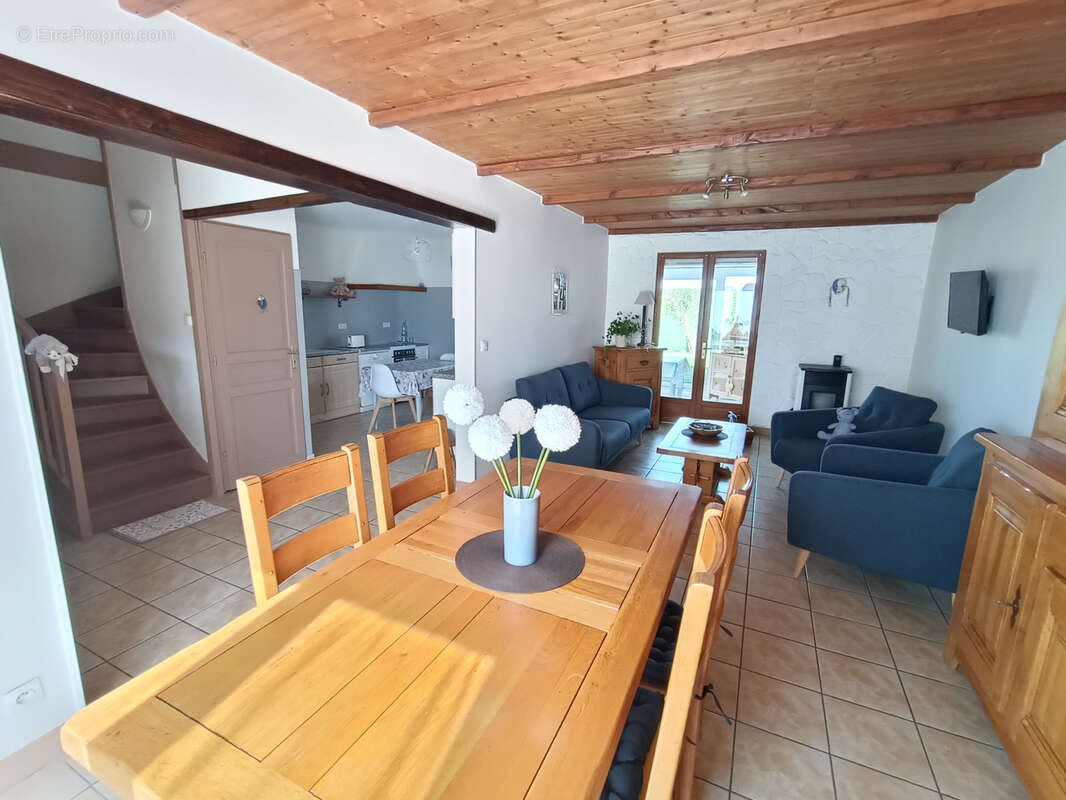 Maison à VARENNES-SUR-ALLIER