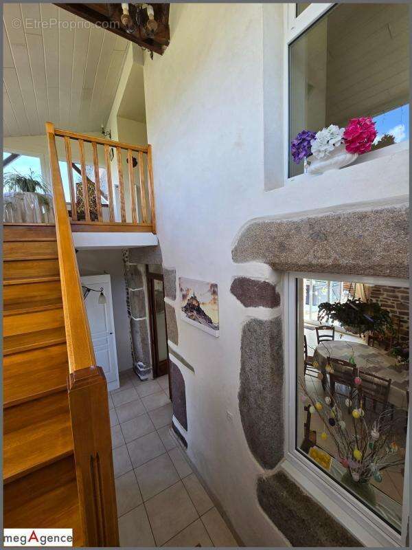 Maison à VILLEDIEU-LES-POELES