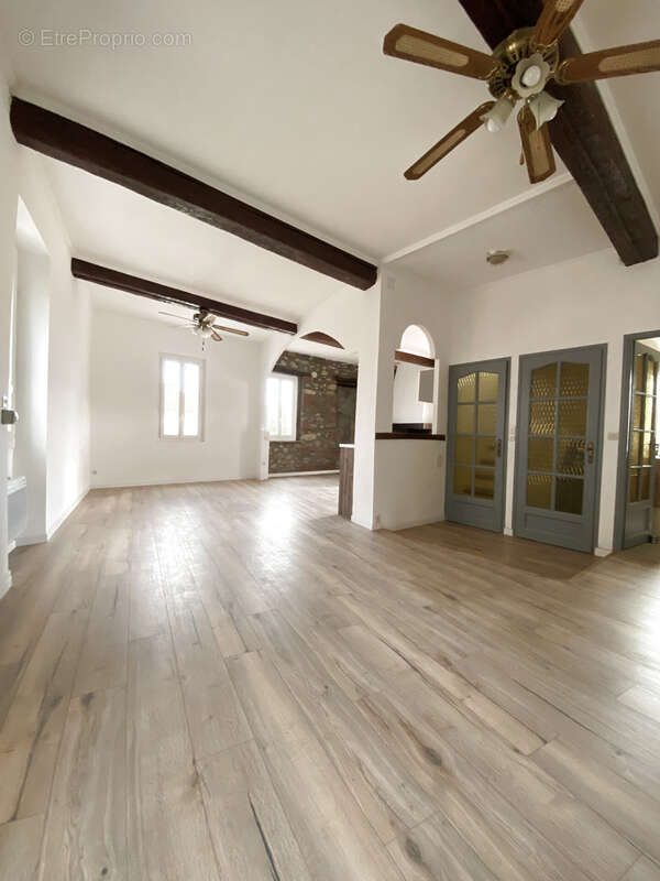 Maison à SAINT-JEAN-LASSEILLE