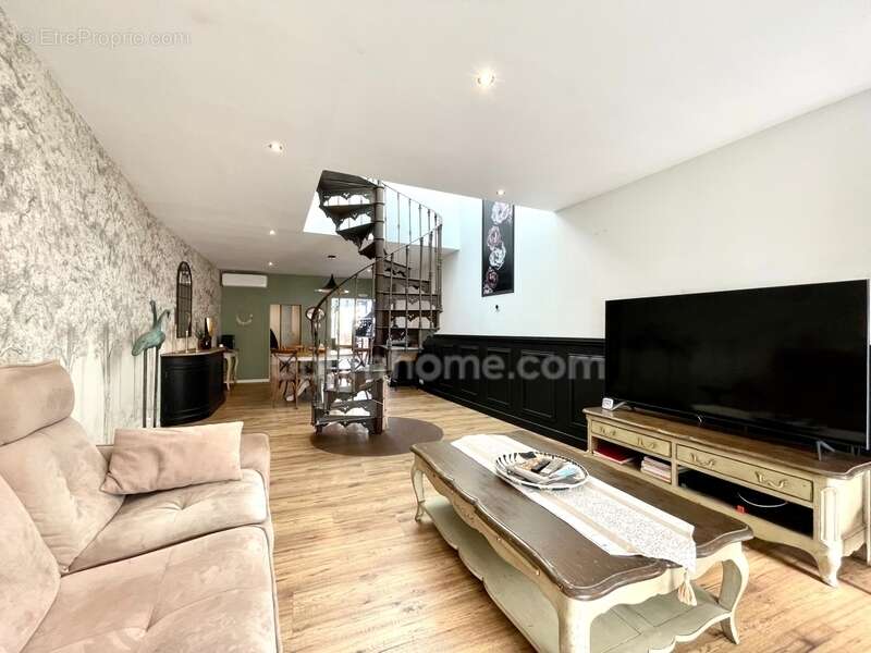 Maison à AIGUES-MORTES