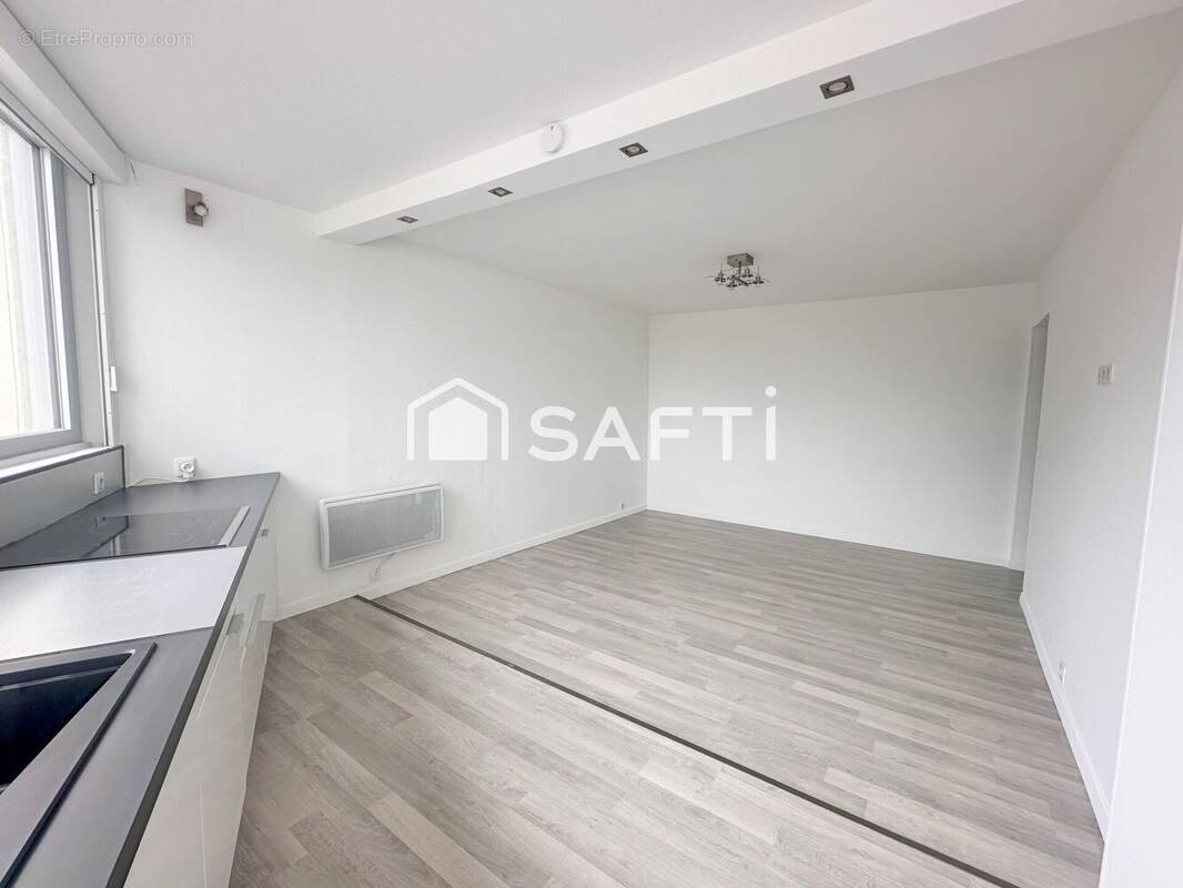 Photo 1 - Appartement à MAUGUIO