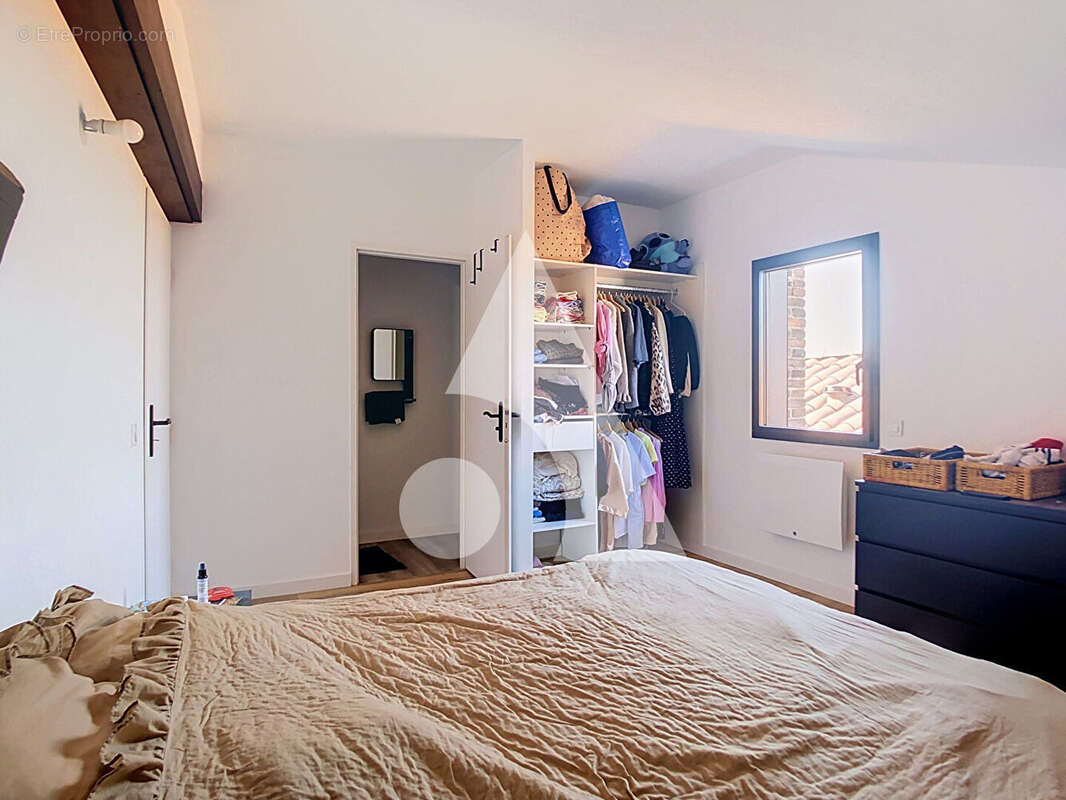 Appartement Chazelles Sur Lyon 3 pièce(s) avec balcon - photo 7