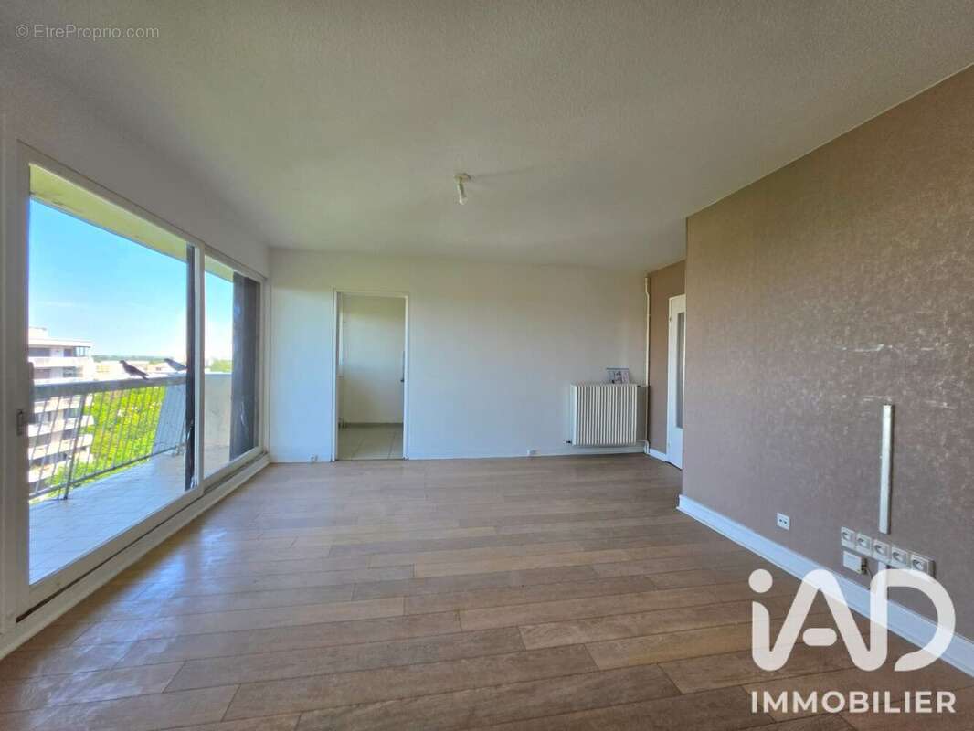 Photo 6 - Appartement à TREMBLAY-EN-FRANCE
