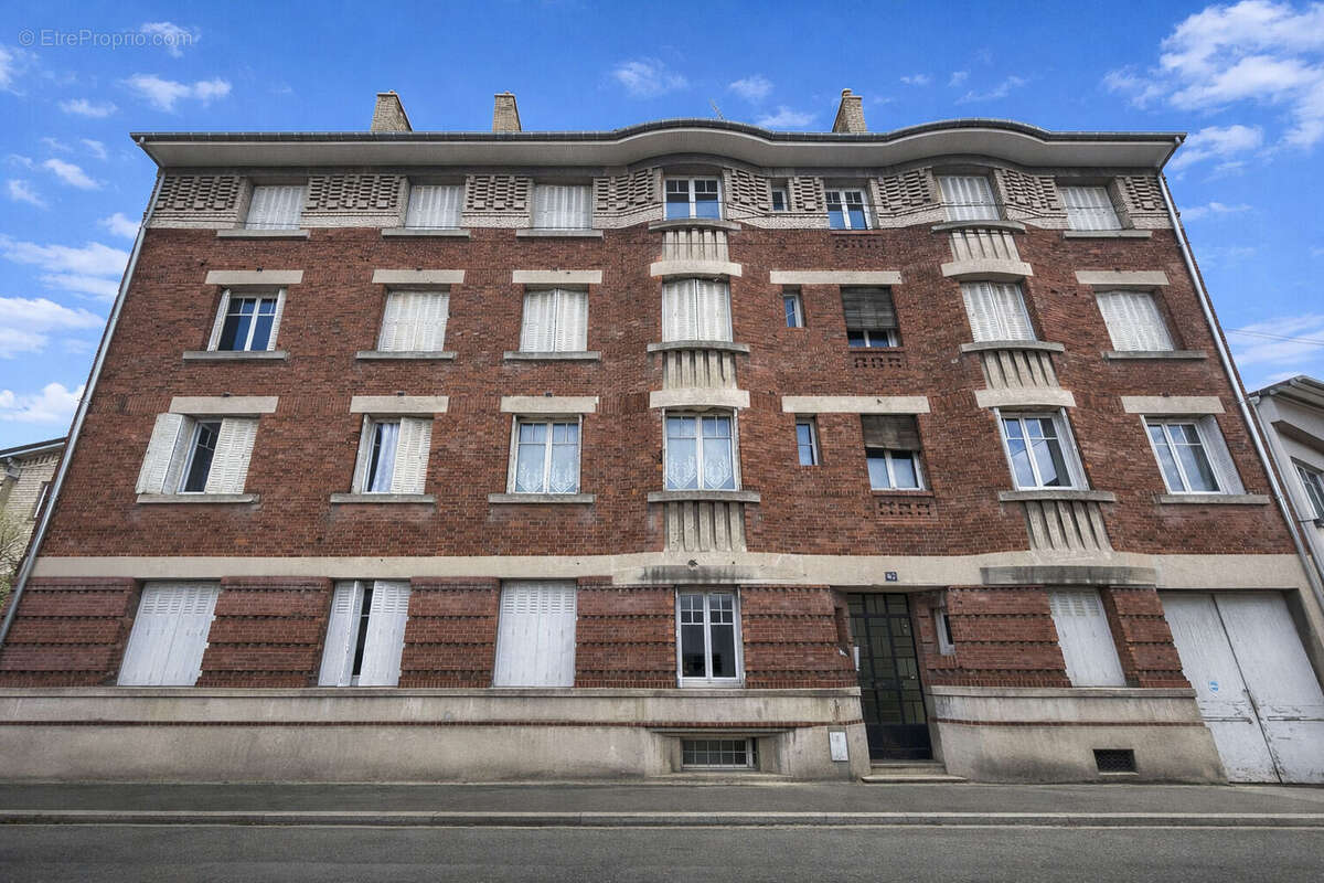 Appartement à MELUN