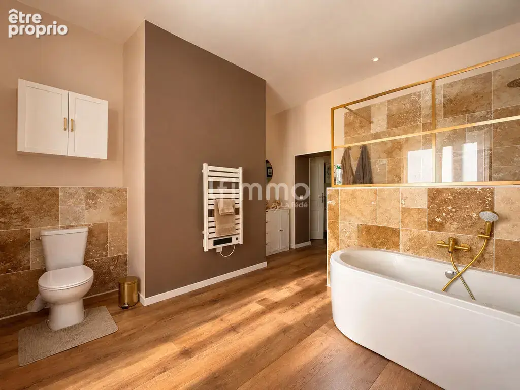 Ne vous fiez pas à la façade, l’intérieur risque de vous surpren - photo 15