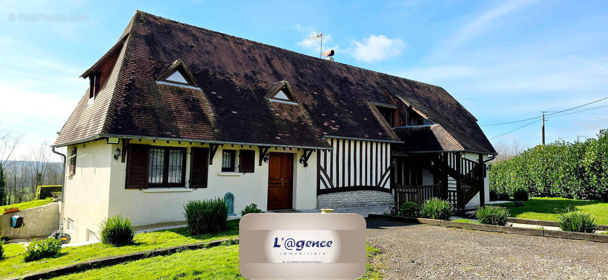 Maison à PONT-L&#039;EVEQUE