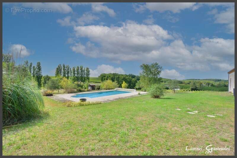 Maison en pierre de charme avec piscine 4 chambres en Gironde dans un cadre rare et privilégié isolée - photo 23