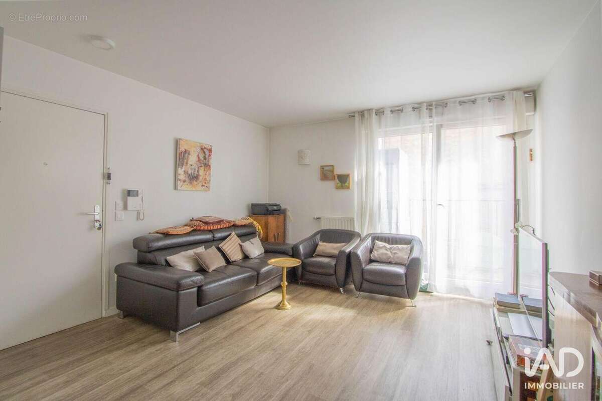 Appartement 61 m² à Colombes  - photo 7