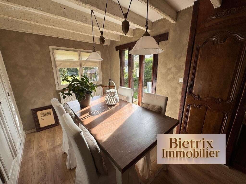 Maison à L'ISLE-ADAM