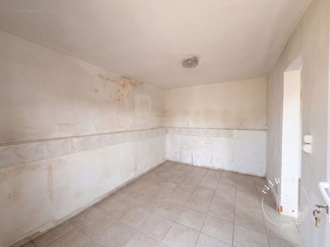 Maison 54 m² à Orbec  - photo 4