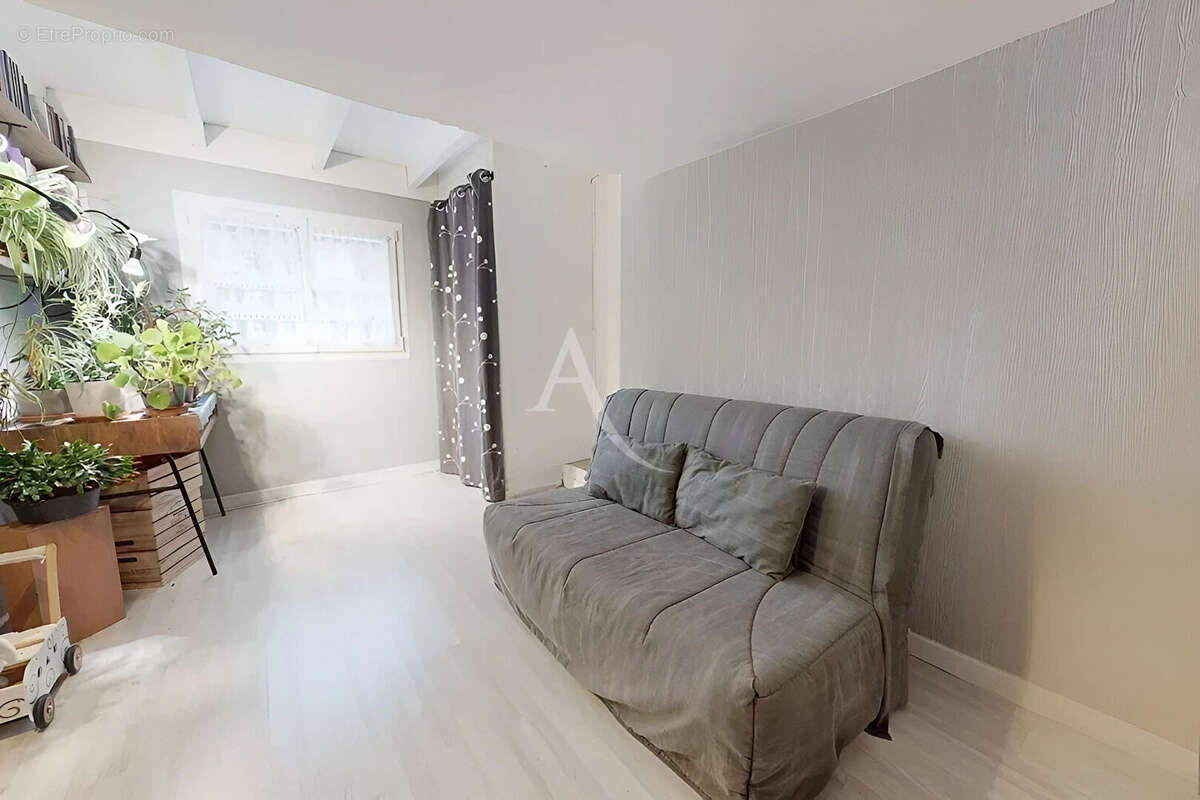 Maison à ROISSY-EN-BRIE